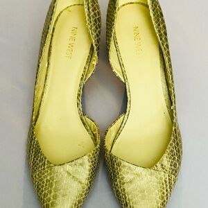 Nine West Women's Green Snakeskin 3inched heels